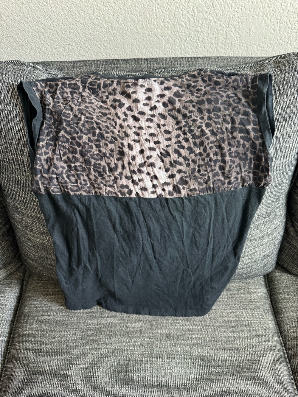 All Saints Black Tiger Print Muscle Tee - Picture 4 of 4